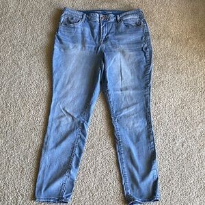 Old Navy Light Blue Skinny Jeans